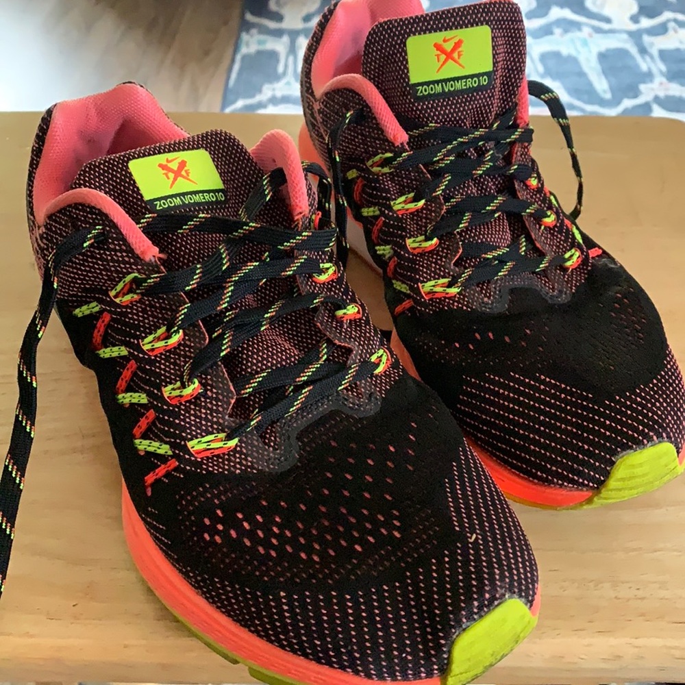 Nike zoom Vomero 10 Womens size 10.5